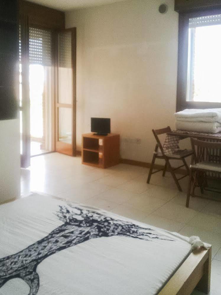 Parri, Bologna By Short Holidays Apartment ภายนอก รูปภาพ